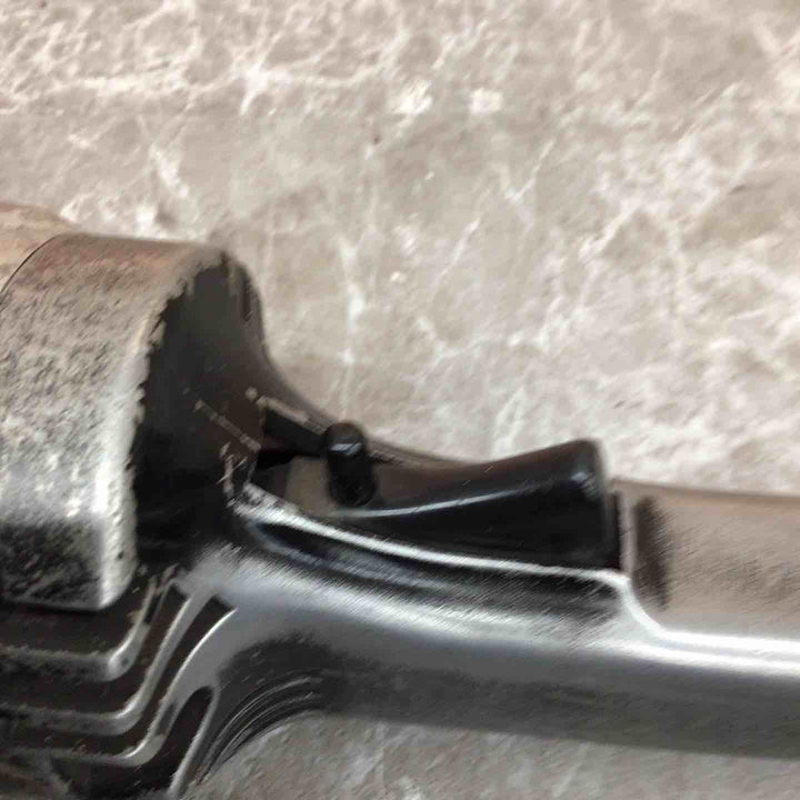 【中古品】ミタチ  ディスクグラインダー 型番不明 おそらく180mm と思われます【八潮店】