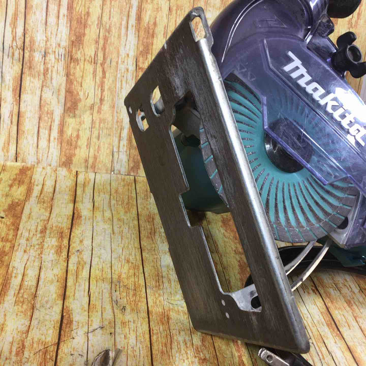 ◇マキタ(makita) 125mm防じんカッタ 4100KB【川崎店】