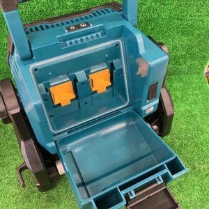 ★マキタ(makita) コードレススタンドライト ML809【川崎店】