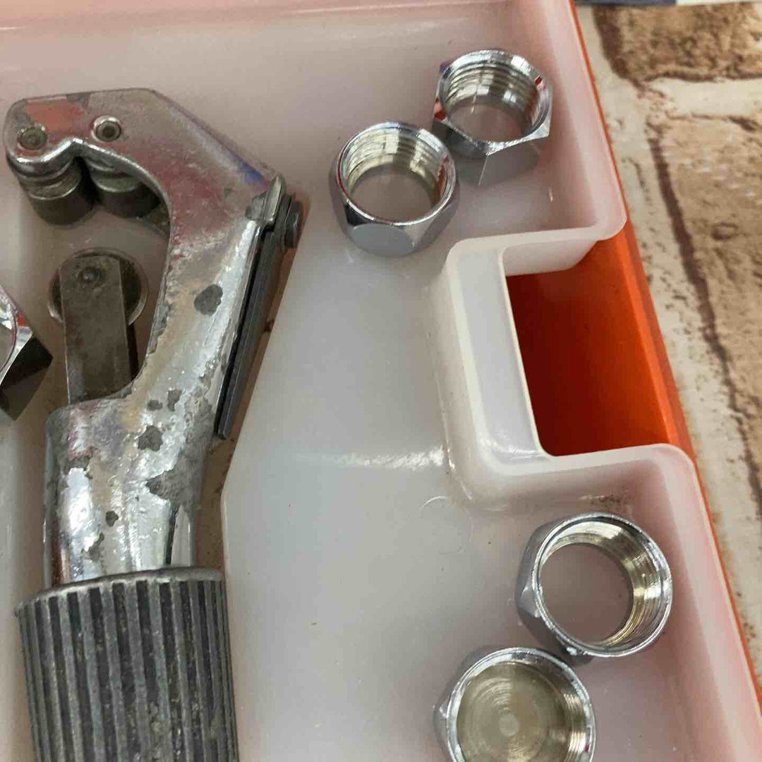 【中古品】ロングフレキ ツバ出し機 TM-135【所沢店】