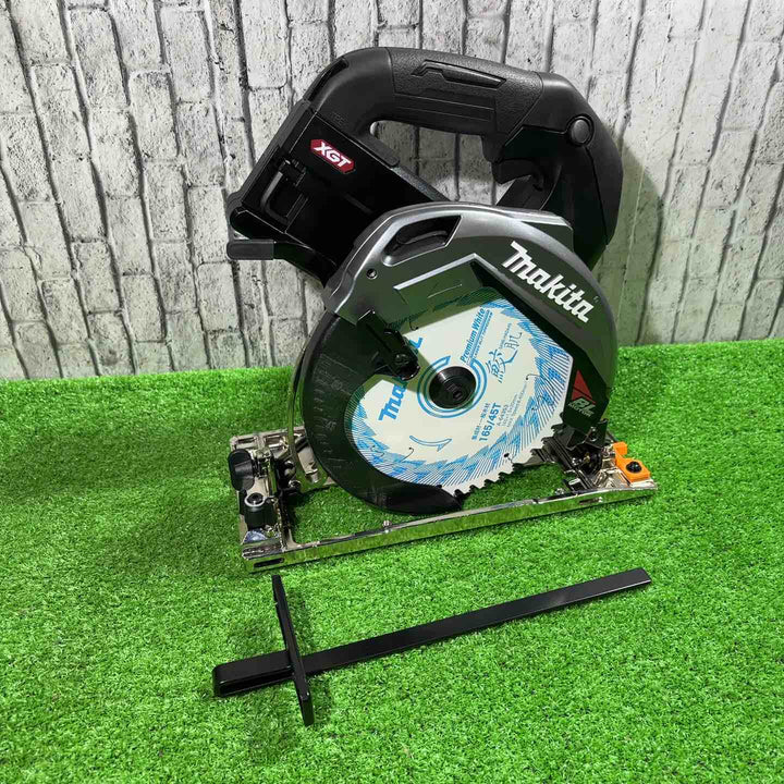 ★マキタ(makita) コードレス丸のこ 40V HS001GZB【川口店】