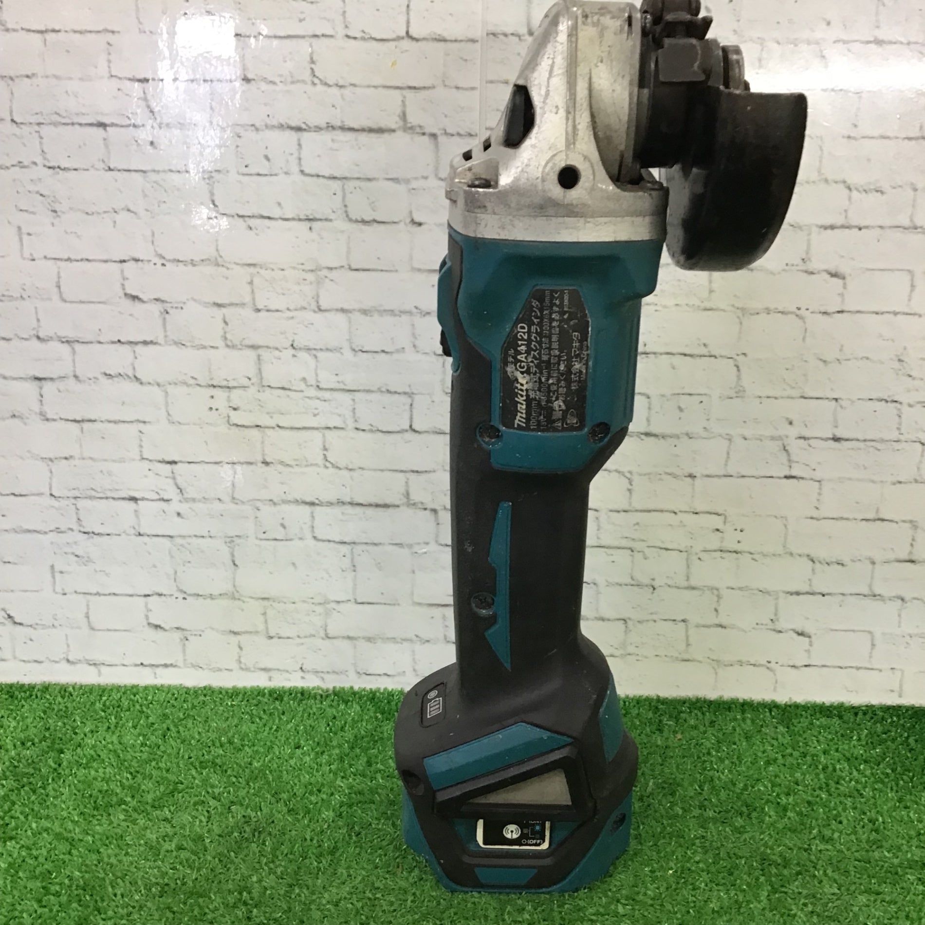 ☆マキタ(makita) 100mmコードレスディスクグラインダ GA412DZ【町田店