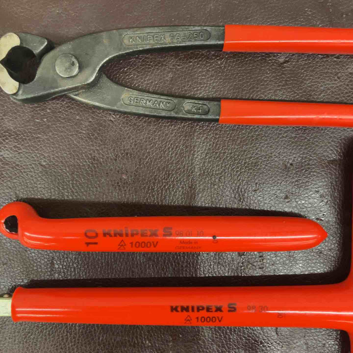 【中古品】 クニペックス(KNIPEX) 絶縁T型レンチ 9830 絶縁メガネレンチ 980110 エンドニッパー 99-250 【東大和店】