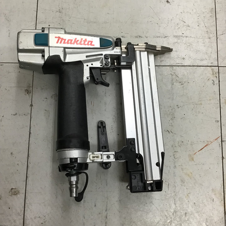 【中古品】 マキタ/makita 常圧フィニッシュネイラ・AF502N 【鴻巣店】