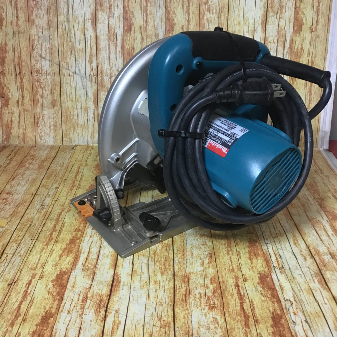 マキタ(makita) 190mm丸ノコ 5832BA【川崎店】