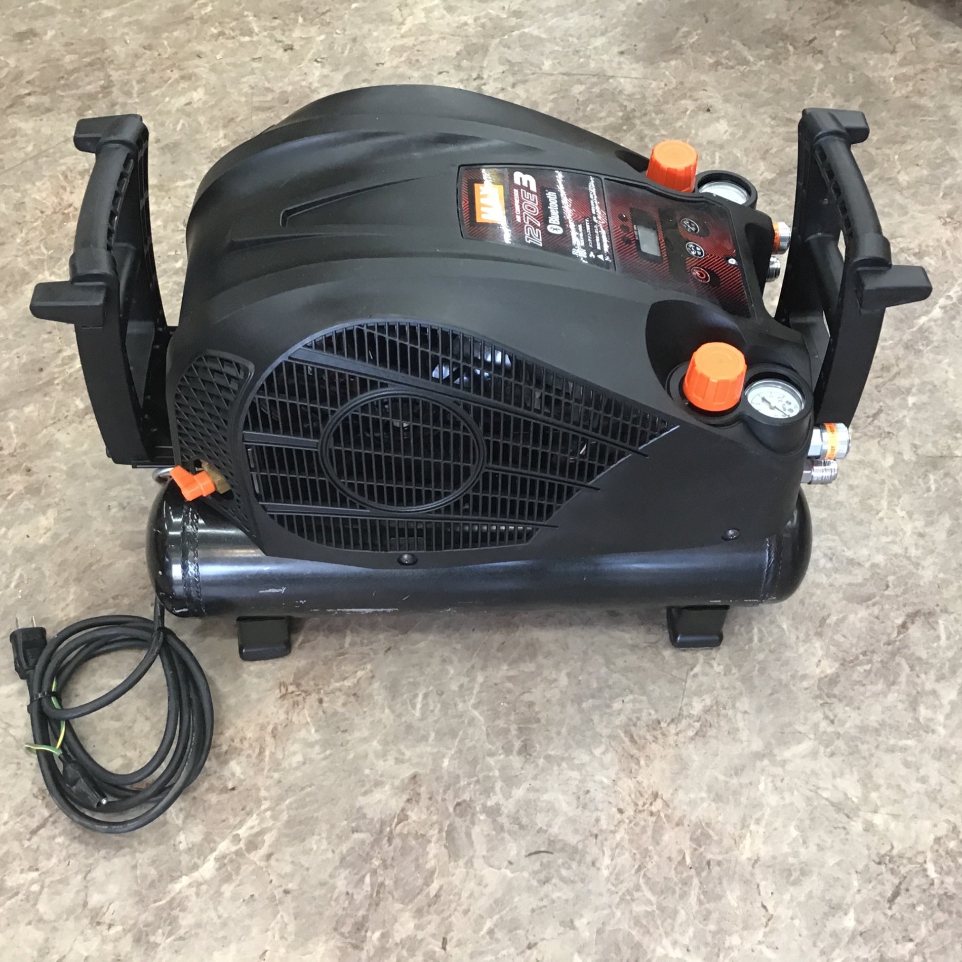 max コンプレッサー　ak-hh1270e3 ブラック マックス AK-HL1270Eブラック 高圧/常圧エアコンプレッサ 11L