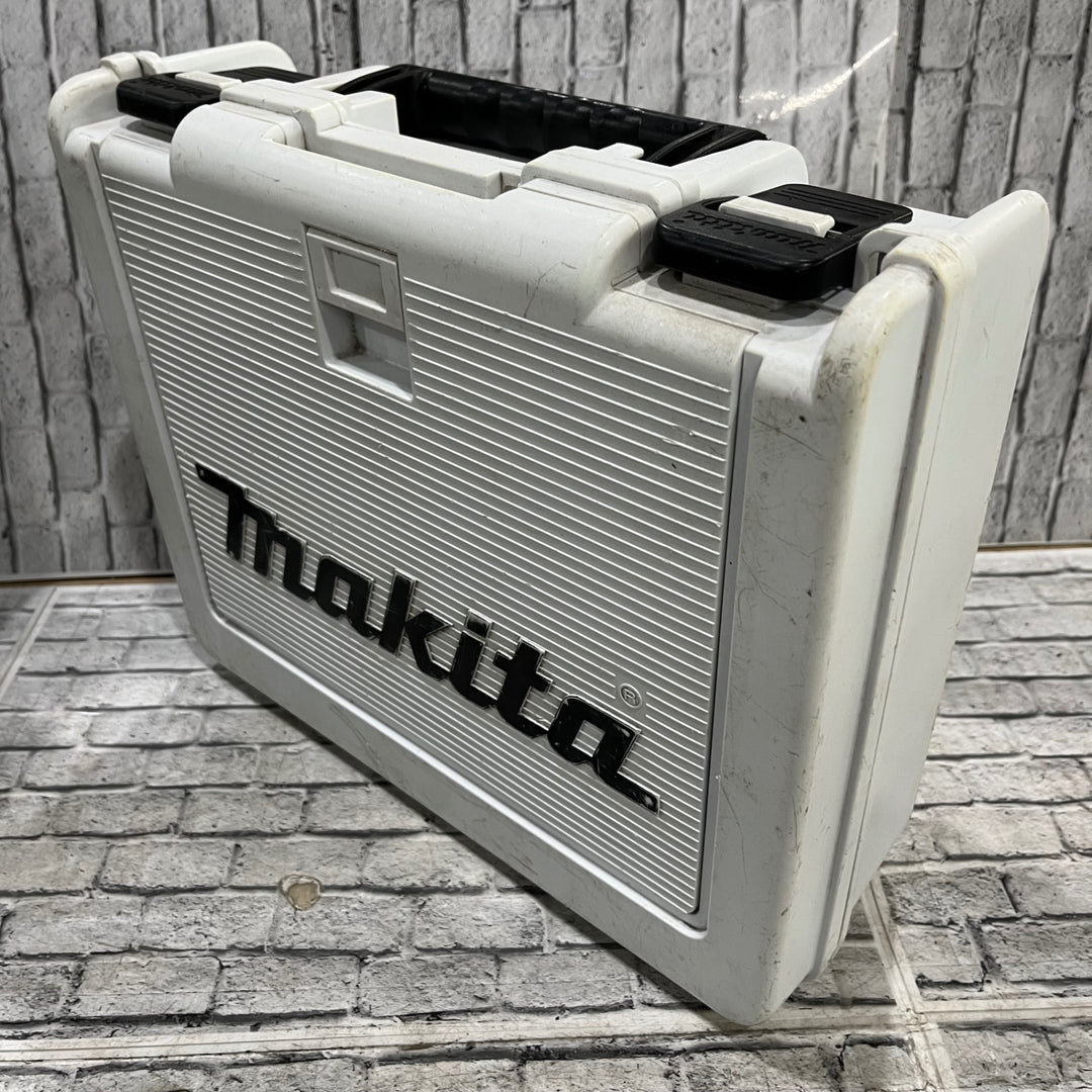 ★マキタ(makita) コードレスインパクトドライバー TD138DRFX【川口店】