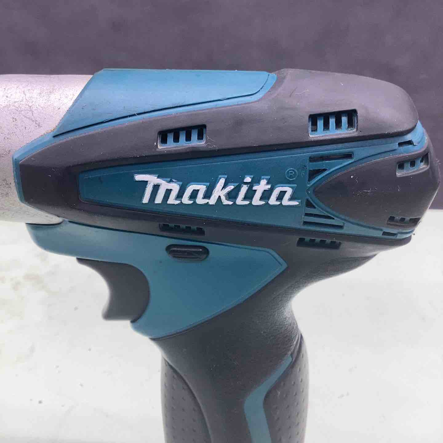マキタ(makita) コードレスインパクトドライバー TD090DWX ケースなし