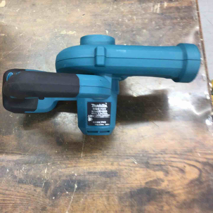 ★マキタ(makita) コードレスブロワ UB185DZ【戸田店】