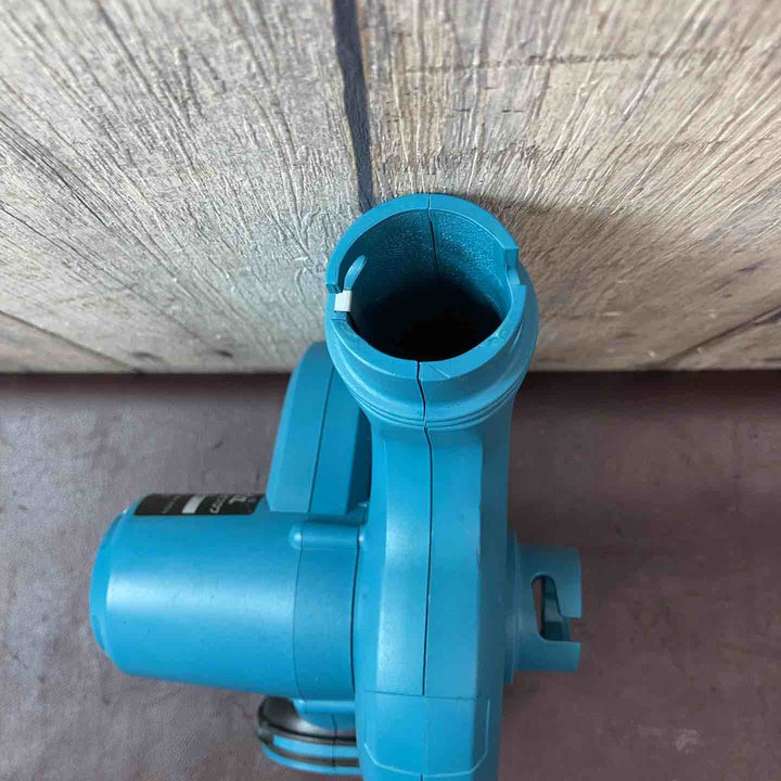 【中古品】 マキタ(makita) 14.4V コードレスブロワ UB142DZ 本体のみ 【東大和店】