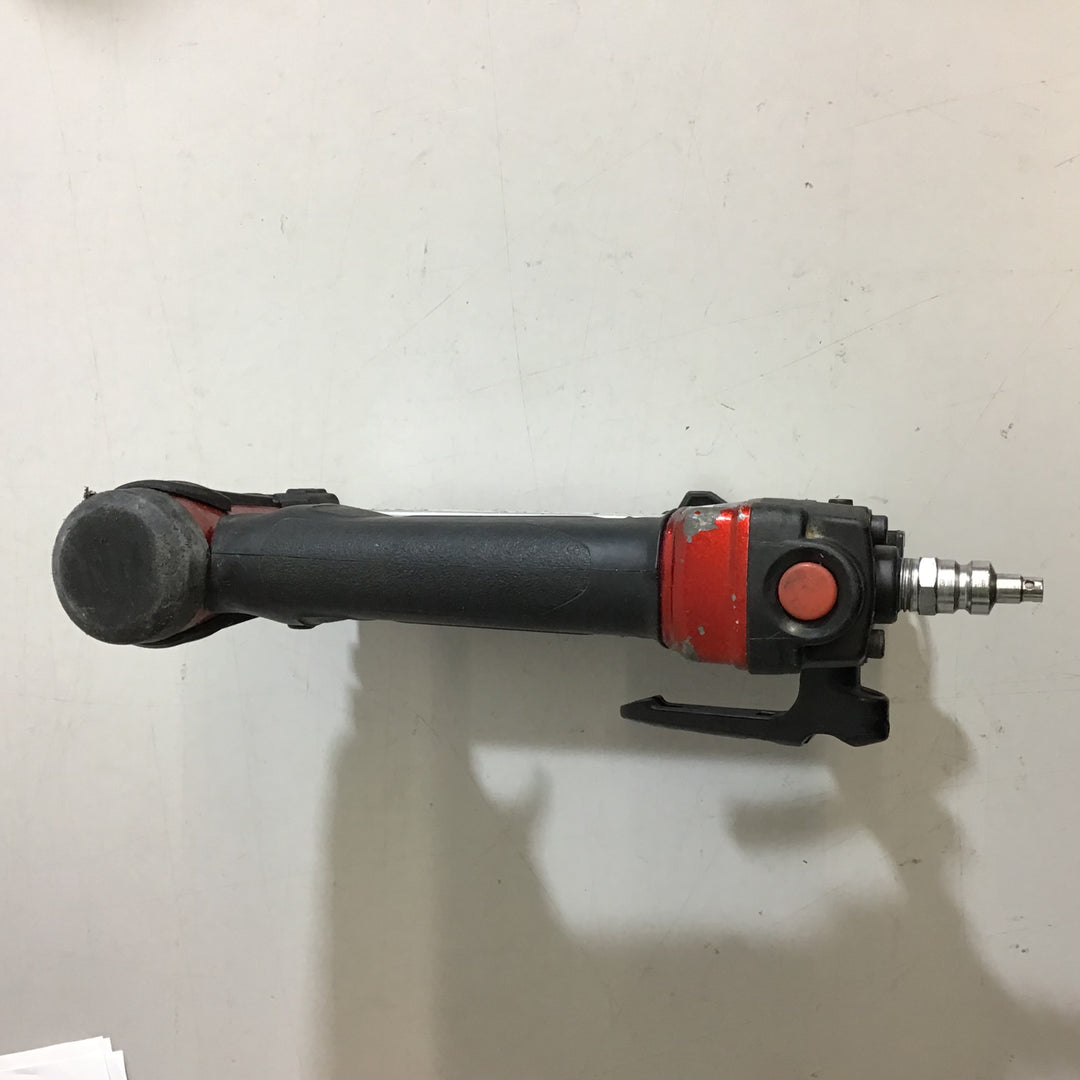 【中古品】〇マキタ(makita) 高圧エアタッカ エアダスタ付 10mm 赤 AT1025HB【戸田店】