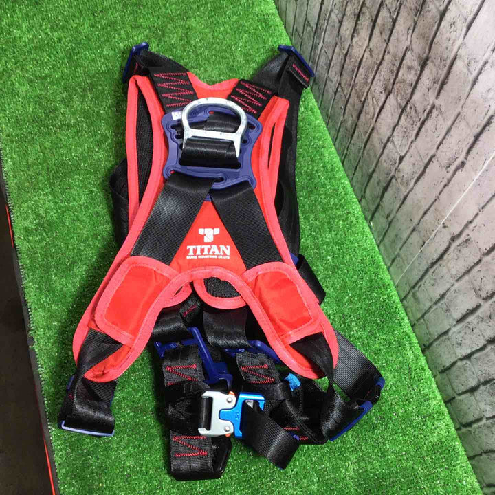 タイタン(TITAN) フルハーネス　CANYON-WMLTD-BLSC 墜落制止器具 Lサイズ【川口店】