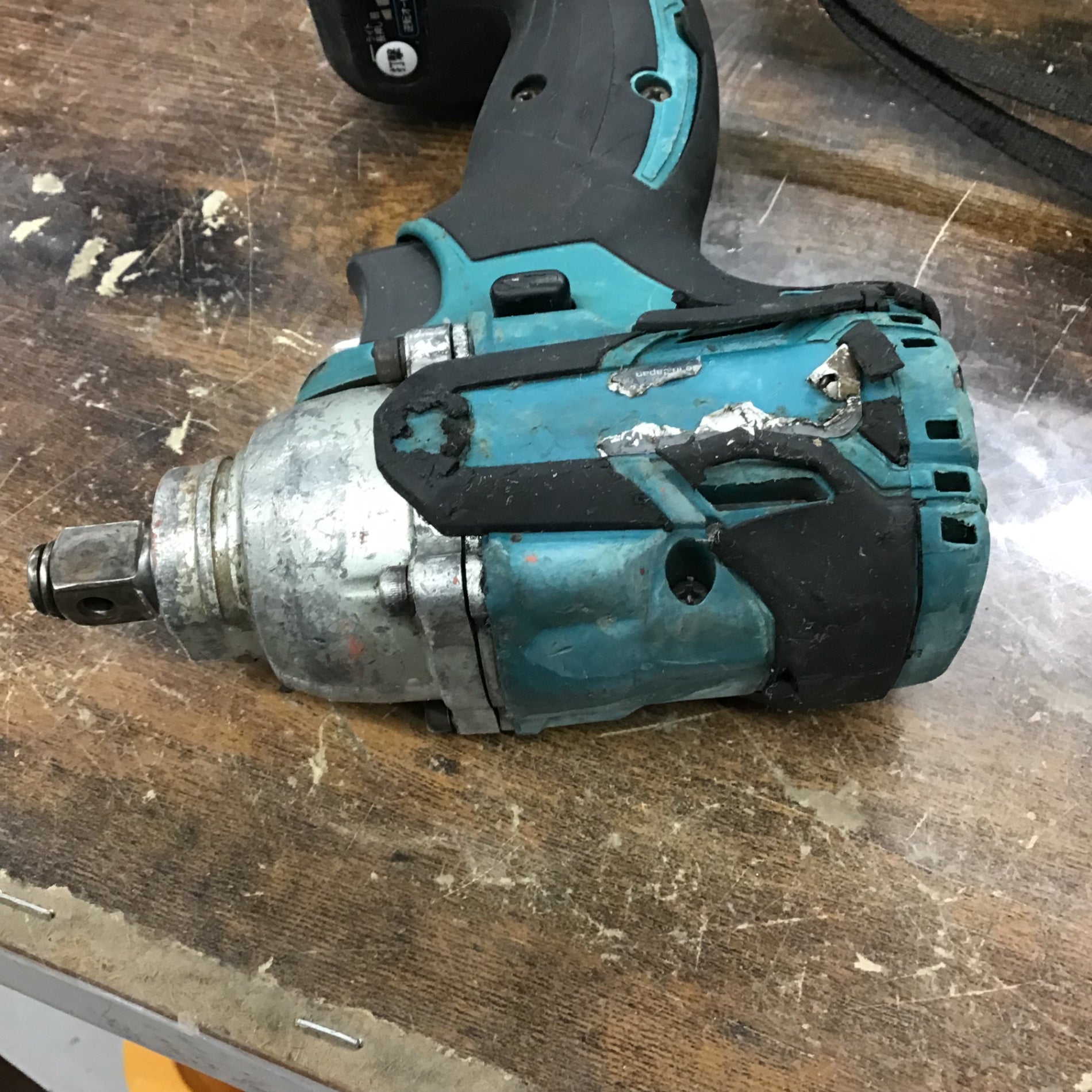 ☆マキタ(makita) コードレスインパクトレンチ TW285DZ【戸田店