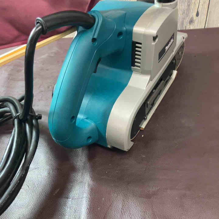 【中古品】◇マキタ(makita) ベルトサンダ 吸じん装置付 100mm 9403【東大和店】