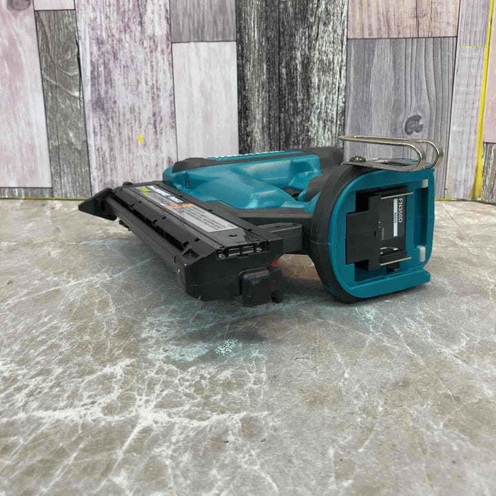 ★マキタ(makita) コードレスフィニッシュネイラ FN350DZK【八潮店】
