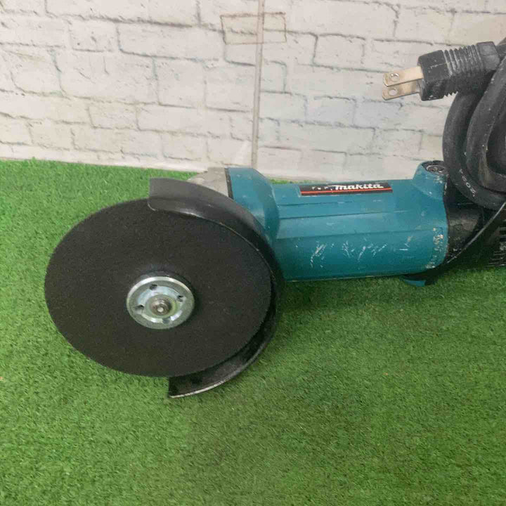 ☆マキタ(makita) 100mmディスクグラインダ 9533B【町田店】