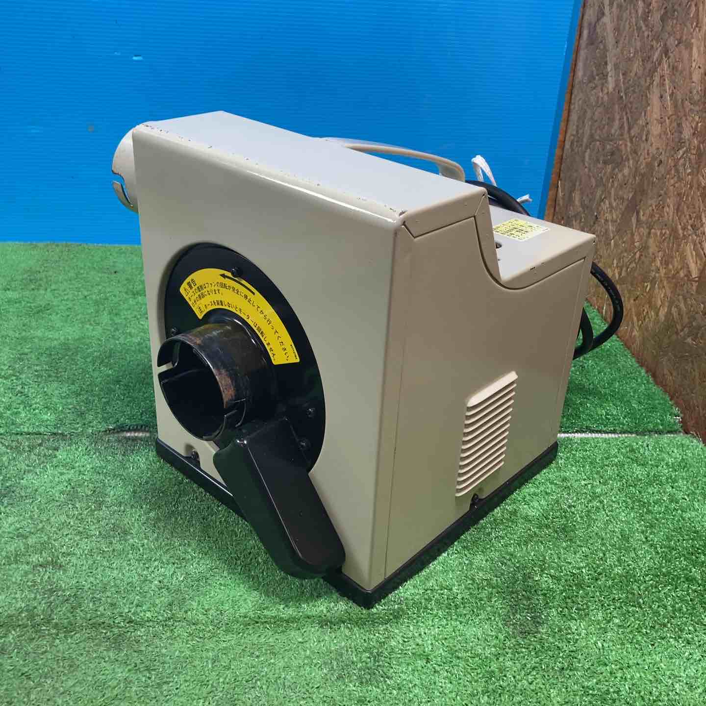 ☆マキタ(makita) 集じん機 411(P) ダストバック・ホース付き【岩槻店