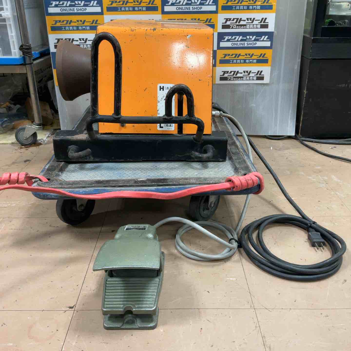 店頭受取り限定】◇育良精機(イクラ) ケーブルウインチ CW-2500 入線用
