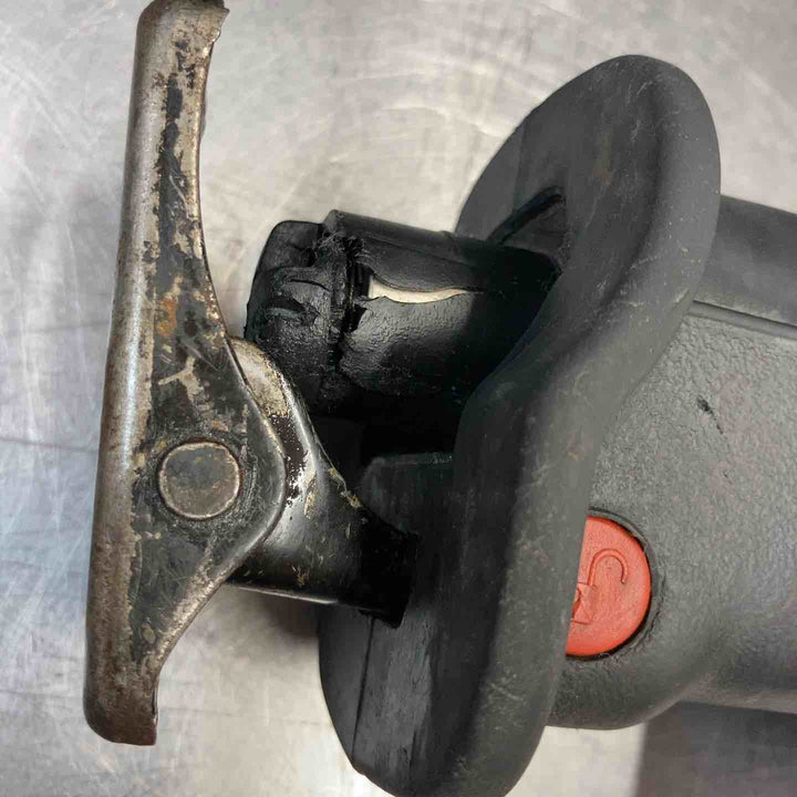 【中古品】 ★マキタ(makita) レシプロソー JR3070CT 【東大和店】