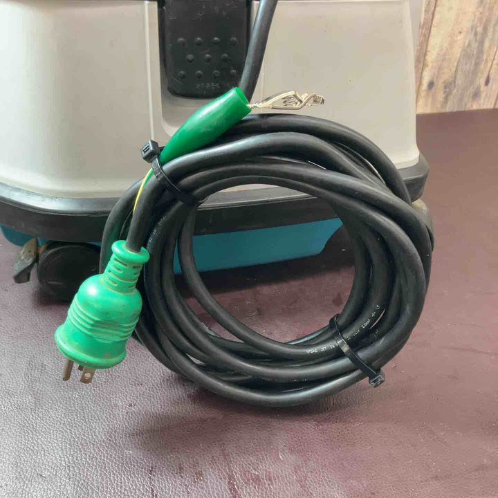 【中古品】マキタ(makita) 集じん機 483 集塵機 掃除機 100V【東大和店】