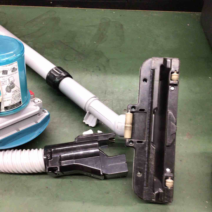 ☆マキタ(makita) コードレスサイクロン掃除機 CL500DZ【戸田店】