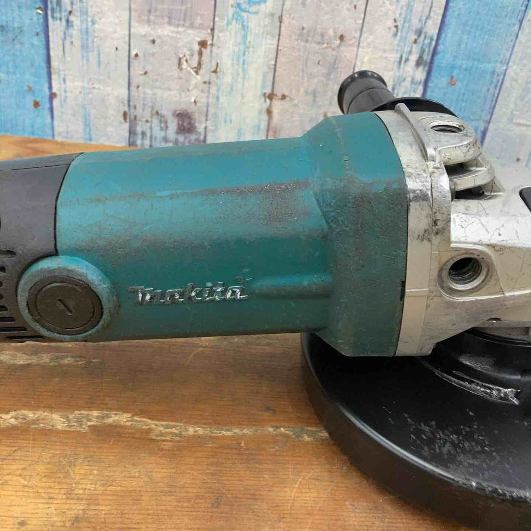 ☆マキタ(makita) 180mm電子ディスクグラインダ GA7011C【柏店】