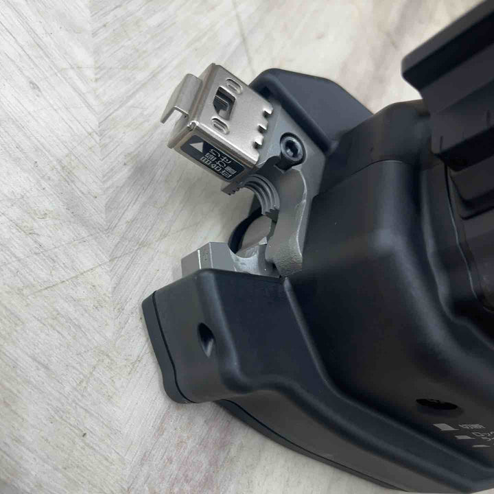 ★パナソニック(Panasonic) コードレス全ネジカッター EZ45A9LJ2G-B【越谷店】