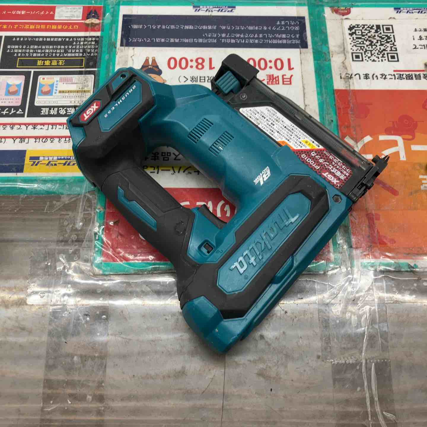 ◇マキタ(makita) 35mmコードレスピンネイラ PT001GZ【戸田店