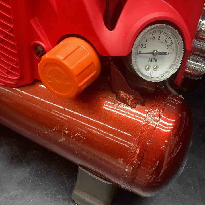 ★マックス(MAX) エアコンプレッサー AK-HL1110E2【川越店】