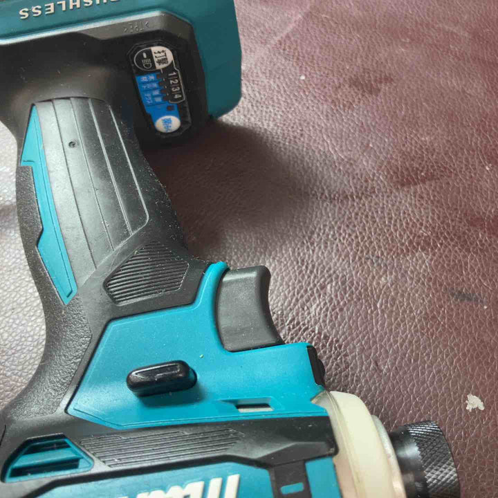 【中古品】★マキタ(makita) コードレスインパクトドライバー TD172DRGX 18V4.0Ahセット【東大和店】