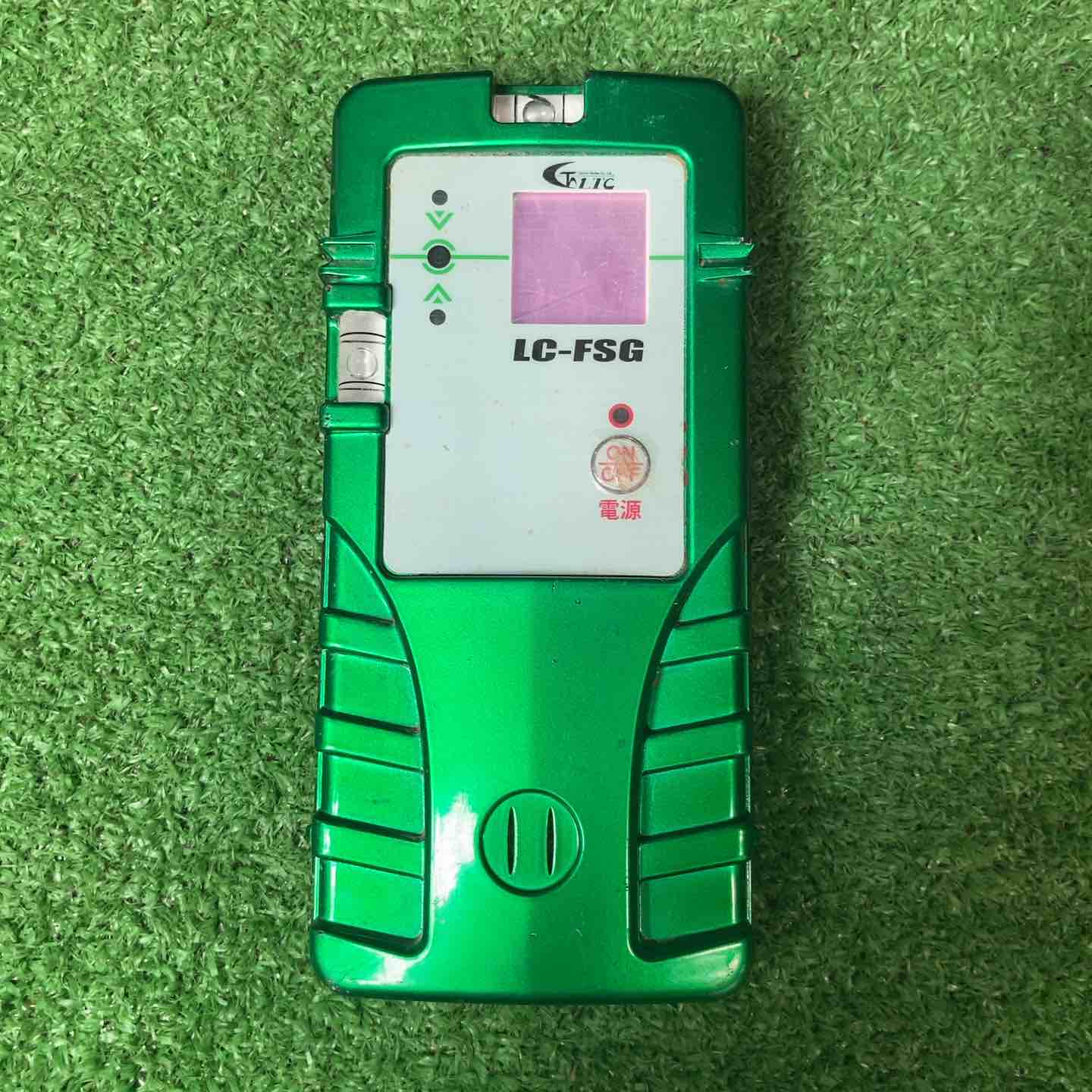 中古品】◇テクノ グリーンレーザー墨出し器 ST-G6 ◇電池新品◇ ※受光