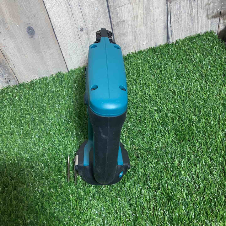 ◇マキタ(makita)14.4Vコードレスタッカー ST420DZ 本体のみ【戸田店】