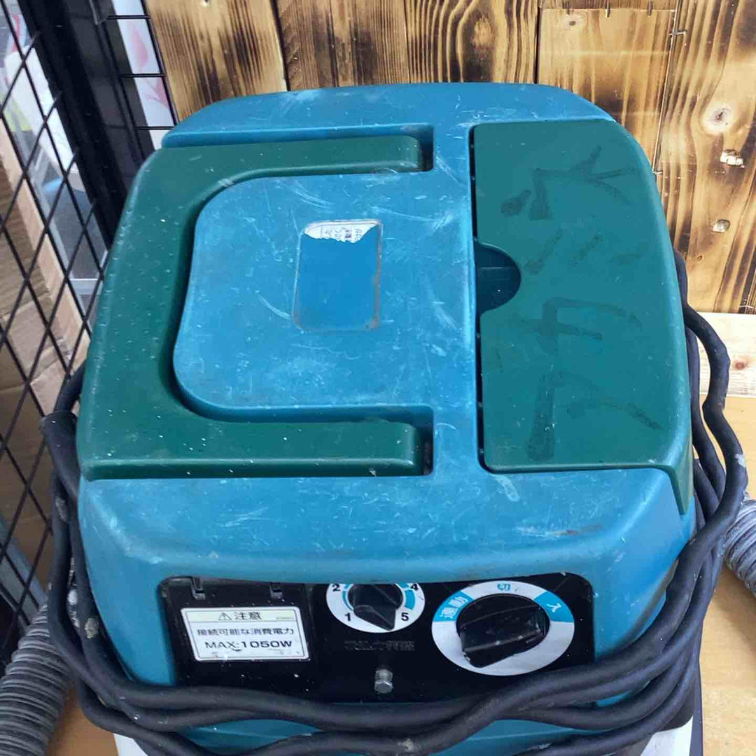 ★マキタ(makita) 集じん機 乾湿両用 483(P) ホース付き【越谷店】
