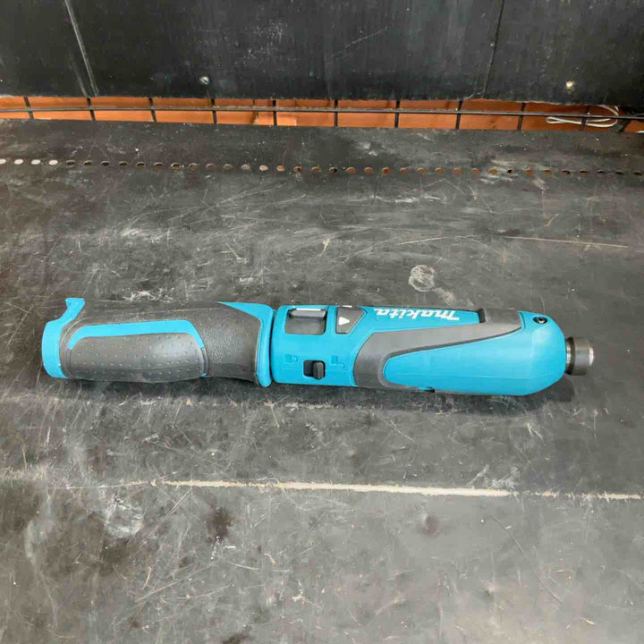 ☆マキタ(makita) コードレスペンインパクトドライバ TD021DSHSP【草加店】