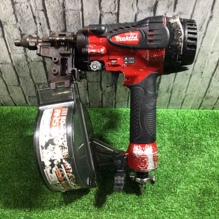 ★マキタ(makita) 高圧エア釘打ち機 AN510HS【川口店】