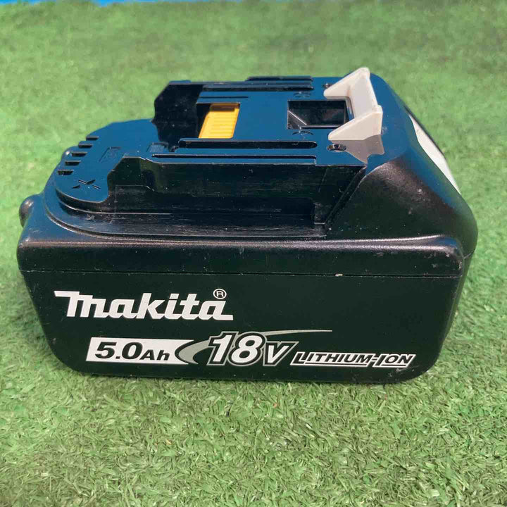 ★マキタ(makita) コードレス真空ポンプ VP180DZ 18V5.0Ahバッテリ・真空ゲージ・アルミケース付【岩槻店】