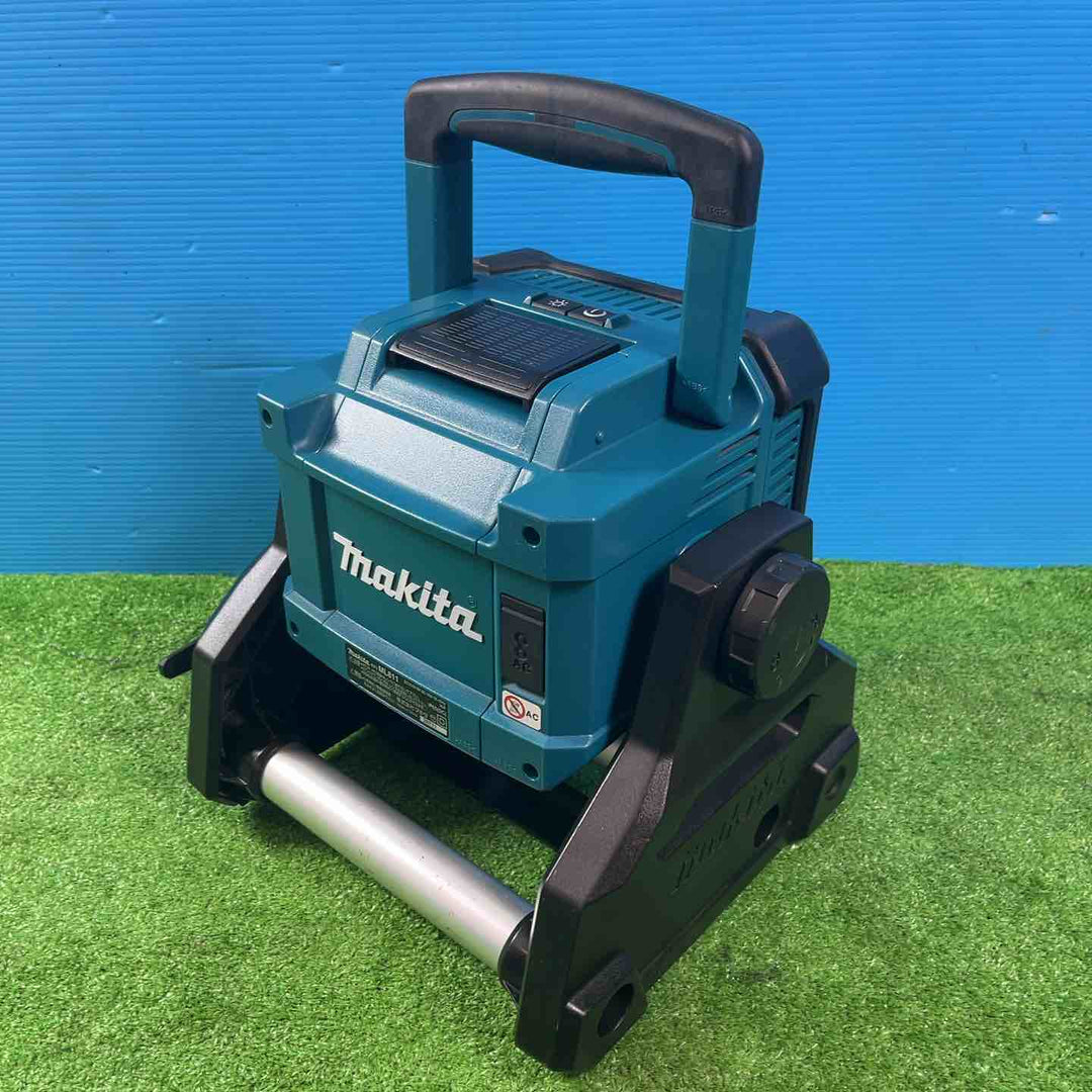 ★マキタ(makita) コードレススタンドライト ML811【岩槻店】