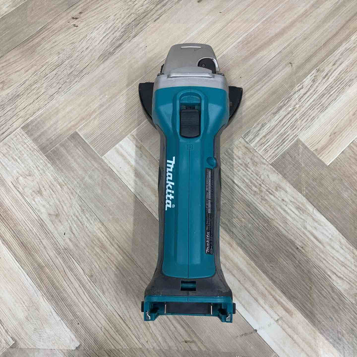 ☆マキタ(makita) コードレスディスクグラインダ GA402DZ【八潮店】