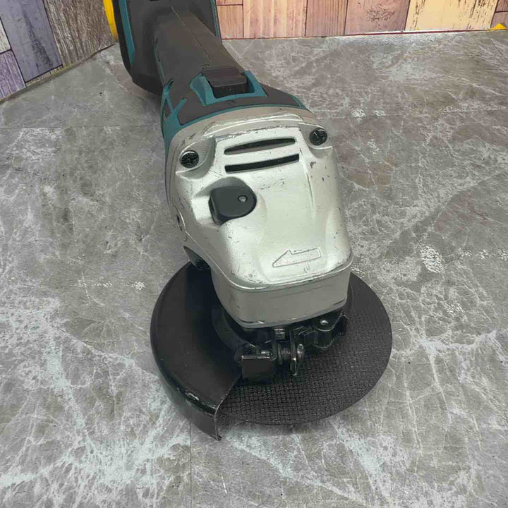 ☆マキタ(makita) 100mmコードレスディスクグラインダ GA403DZ【八潮店】