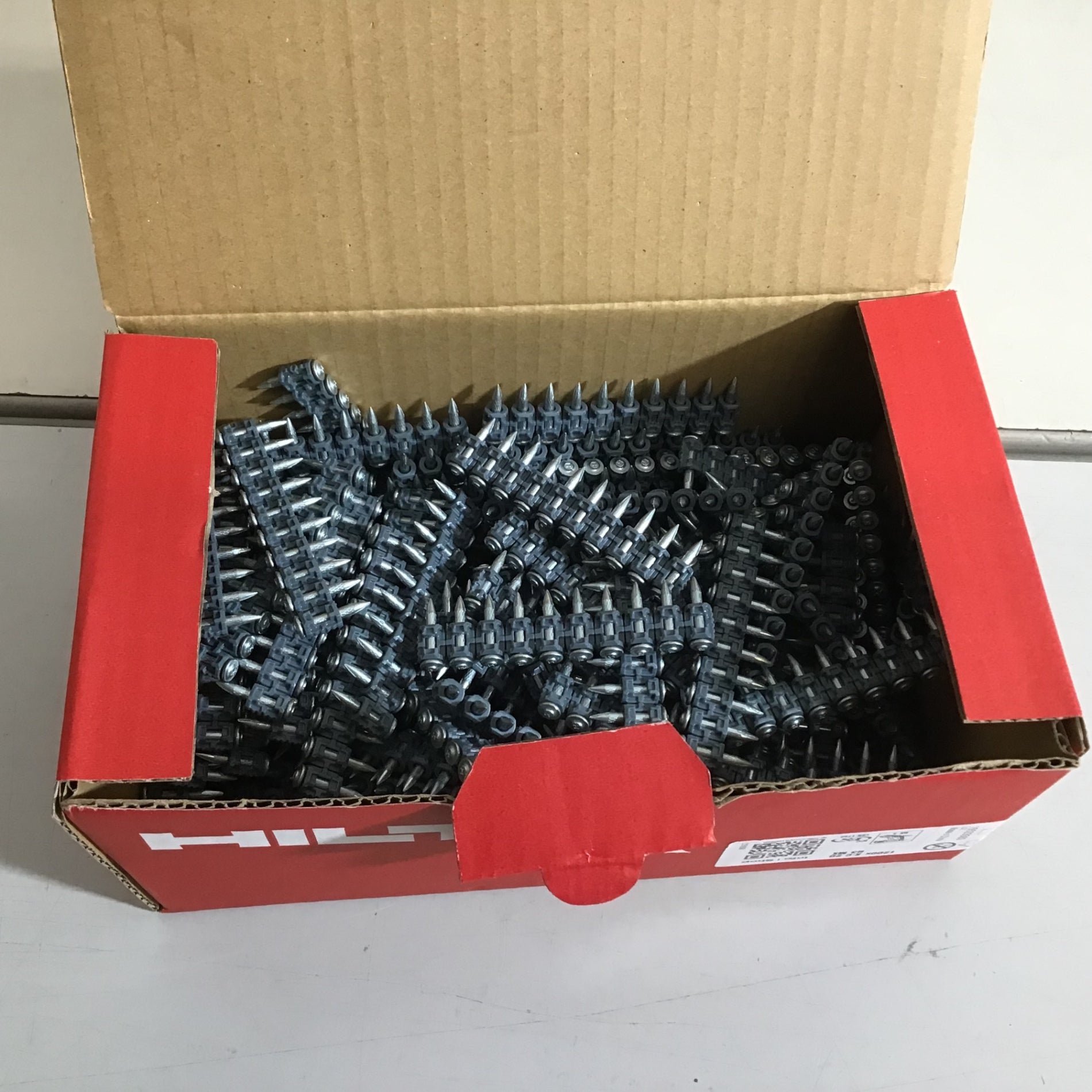未使用品】 HILTIガスピンセット 1200X-C20G3MX GX3用 ガス銃 GC40 未使用品】 HILTIガスピンセット 1200X-C20G3MX GX3用 ガス銃 GC40