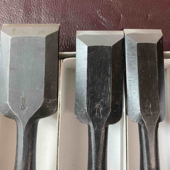 【中古品】左貞弘 鑿(のみ) 5点セット 大工道具 骨董品 他【東大和店】