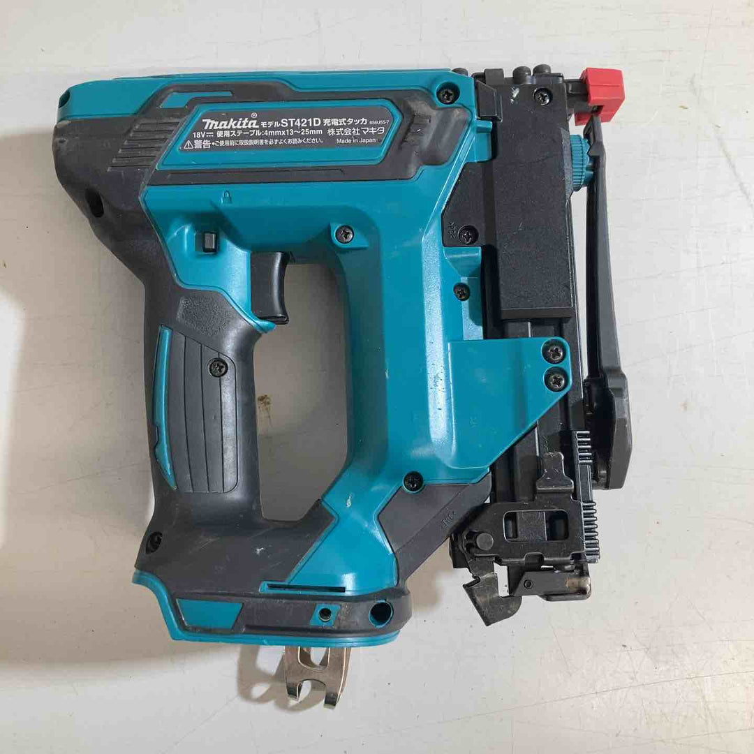 ★マキタ(makita) 18V コードレスタッカー ST421DZK 本体のみ【戸田店】