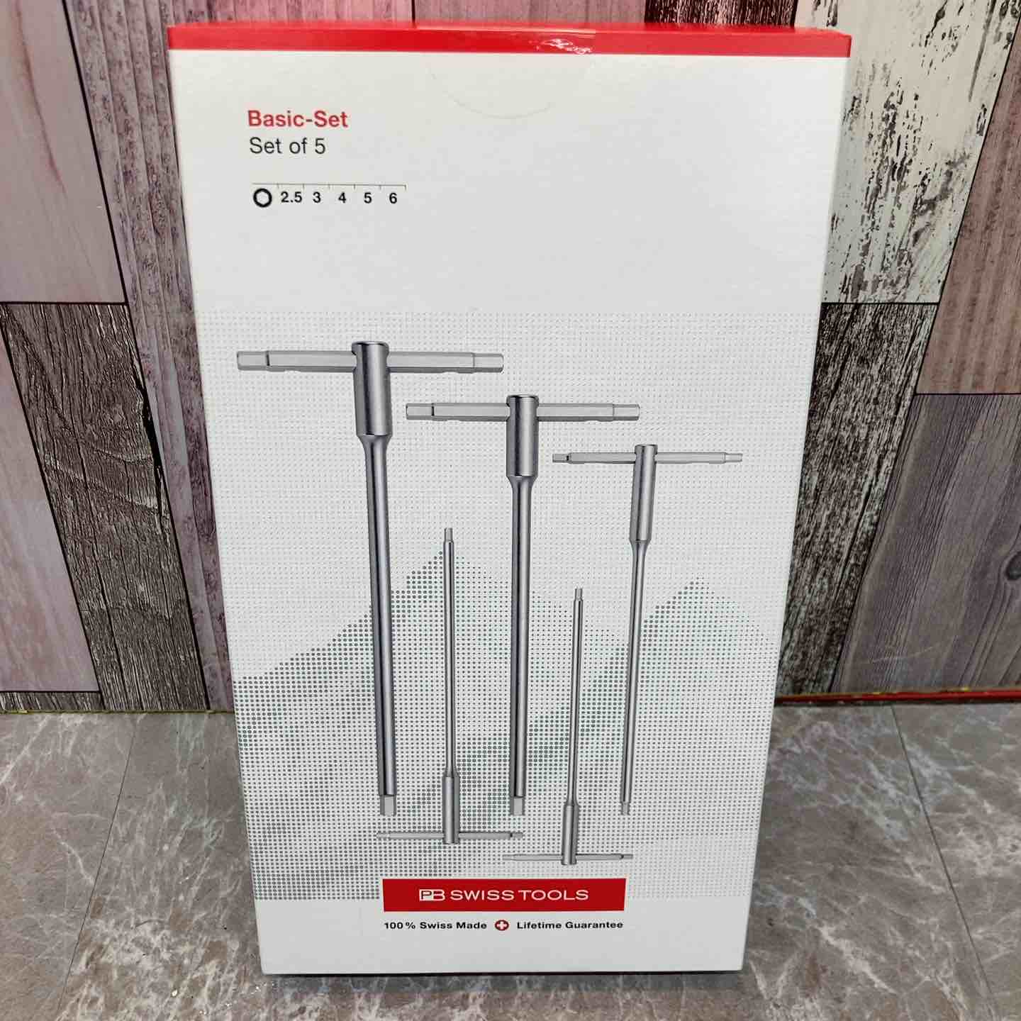新品　デザイナーズ文具　ブロムス社　ドイツ　ホール　パンチ　AKTO blomus（ブロムス） / AKTO Hole Punch ホール パンチ