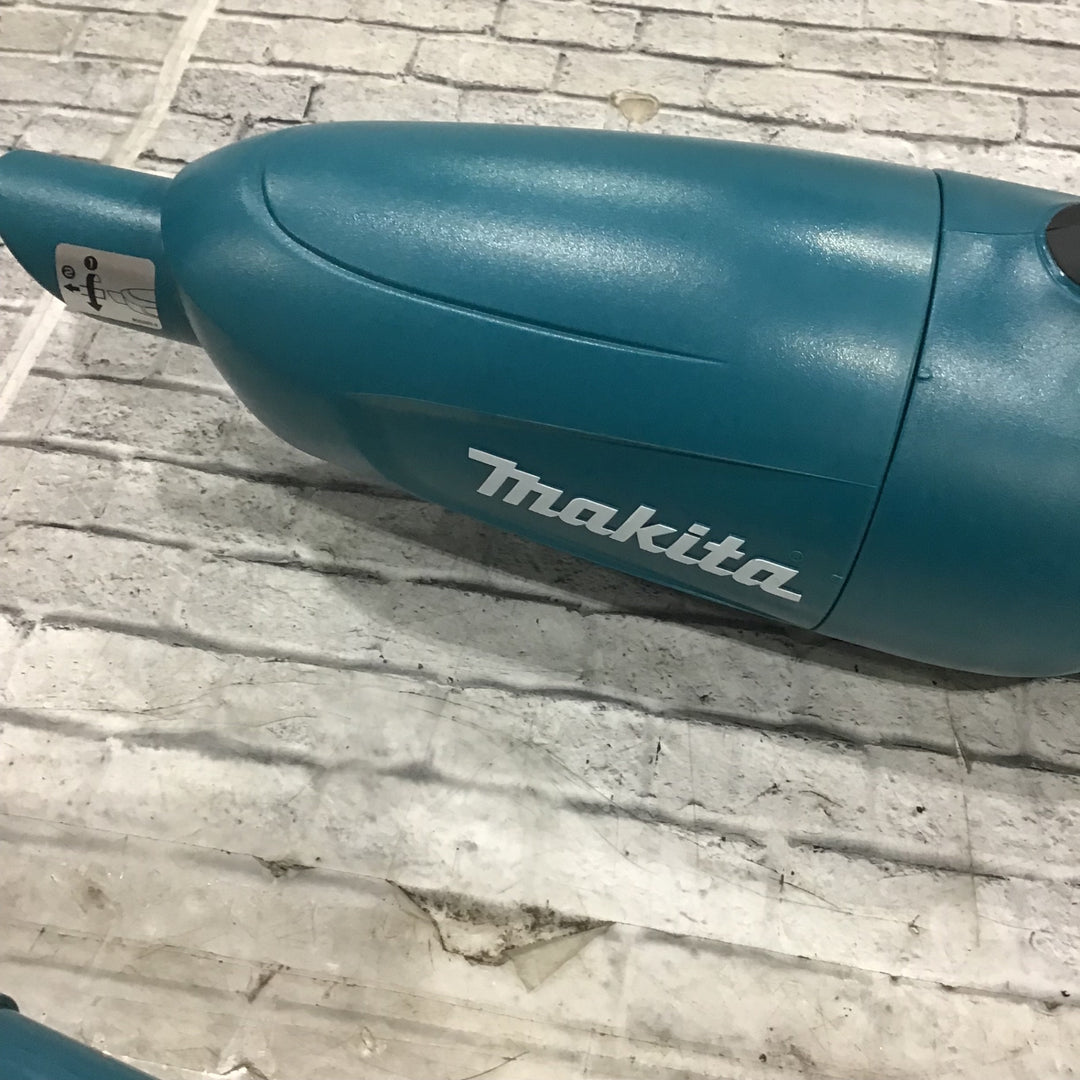 ☆マキタ(makita) コードレスクリーナ CL181FDZ【川口店】