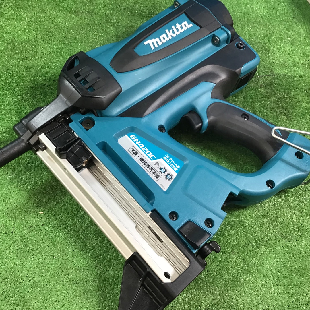 ★マキタ(makita) コードレスコンクリート用ガスピン打ち機 GN420C【岩槻店】