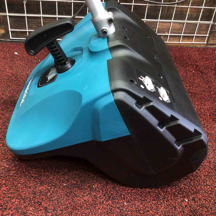 ◇makita(マキタ) 雪かきアタッチメント SN400MP 12インチ【町田店】