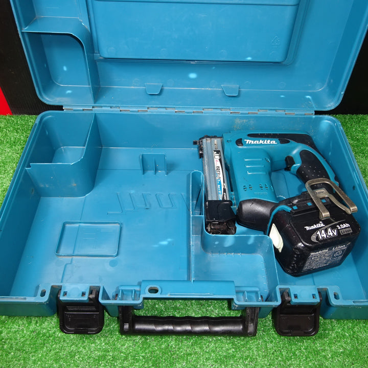 ☆マキタ(makita) コードレスタッカ ST420DZK【岩槻店】