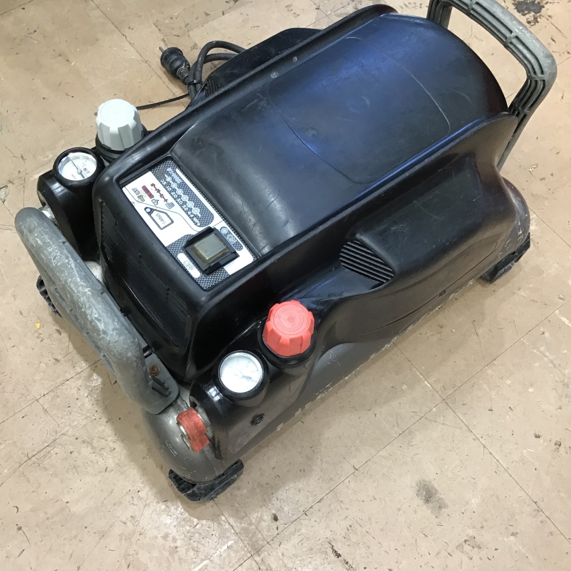 ☆ハイコーキ(HIKOKI ※旧:日立工機) 常圧/高圧エアコンプレッサー