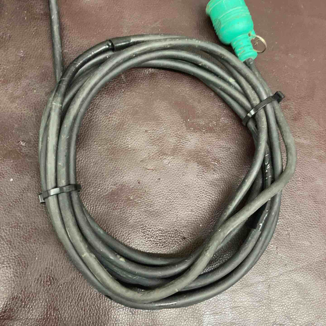 【中古品】マキタ(makita) 集じん機 乾式 484(P)【東大和店】