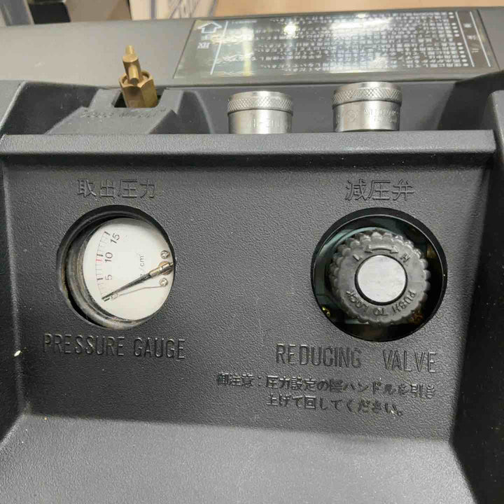 ◇日立産機(HITACHI) エアーパンチ 常圧エアコンプレッサー PA800A【草加店】